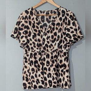 Emery Rose Women's Plus Size Leopard Print‎ Blouse Boho